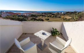 Stunning apartment in Banjol w/ 1 Bedrooms